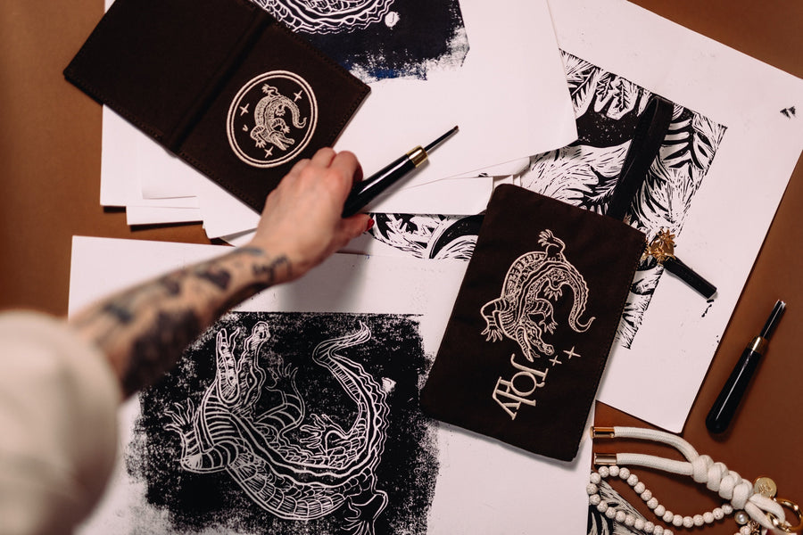 Carry Art Like a Manifest. Dlaczego w 2026 roku wracamy do rzemiosła?